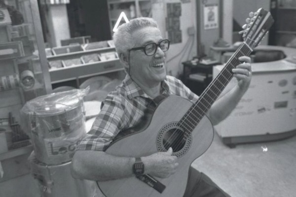 Mapeando as baixarias de Dino 7 Cordas, por Luiz Sebastião